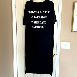 Shein 2x Oversized T-Shirt and Sneakers Black Dress